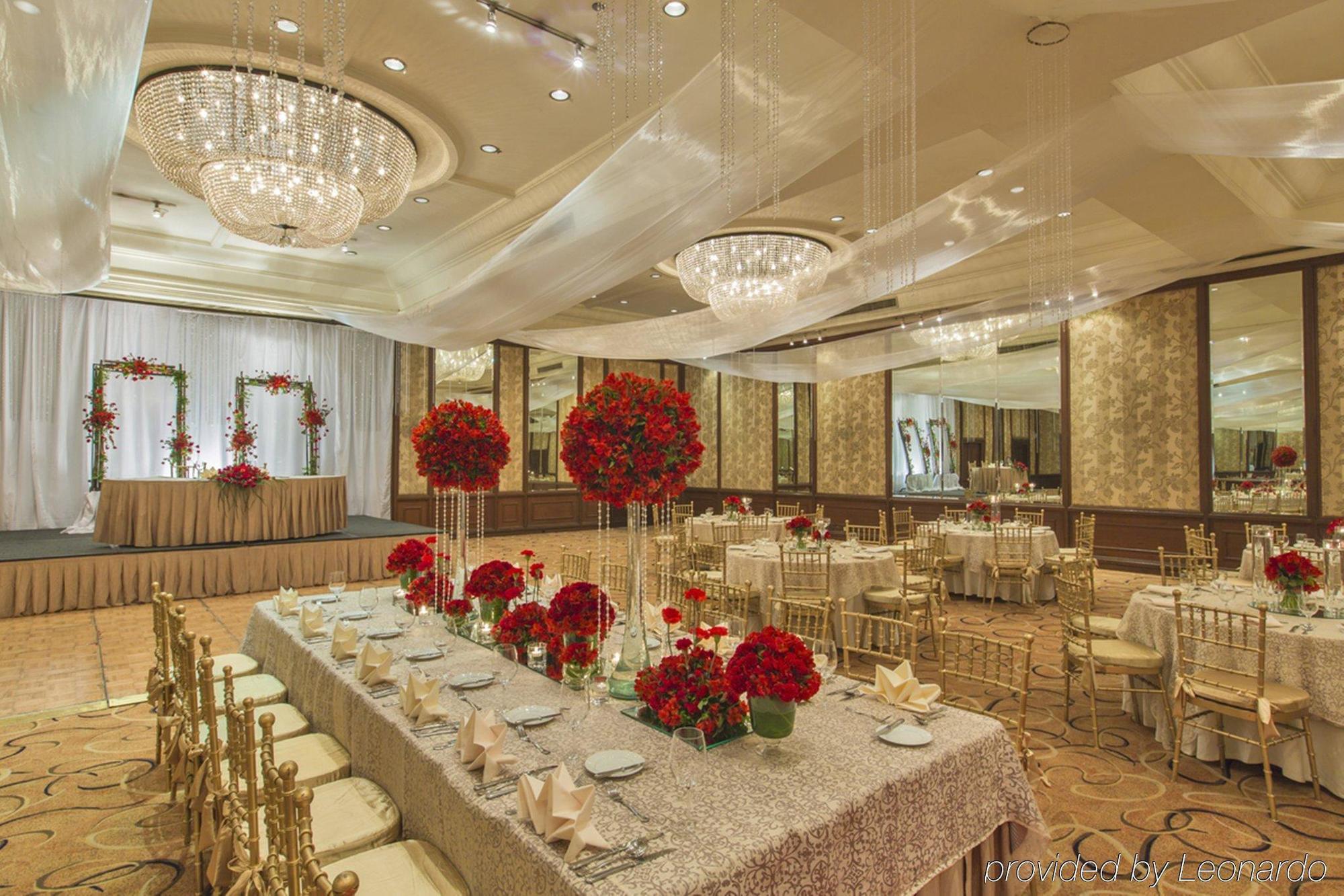 מלון סן פדרו מקאטי Intercontinental Manila מראה חיצוני תמונה