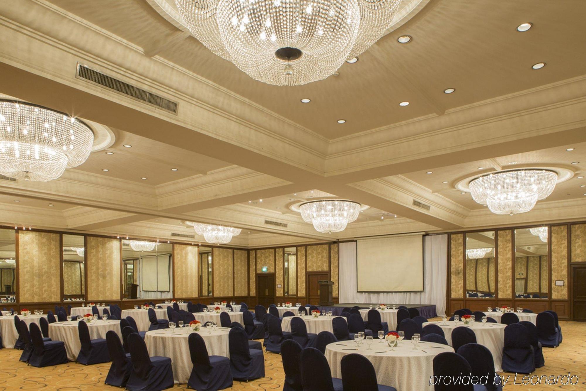 מלון סן פדרו מקאטי Intercontinental Manila מראה חיצוני תמונה