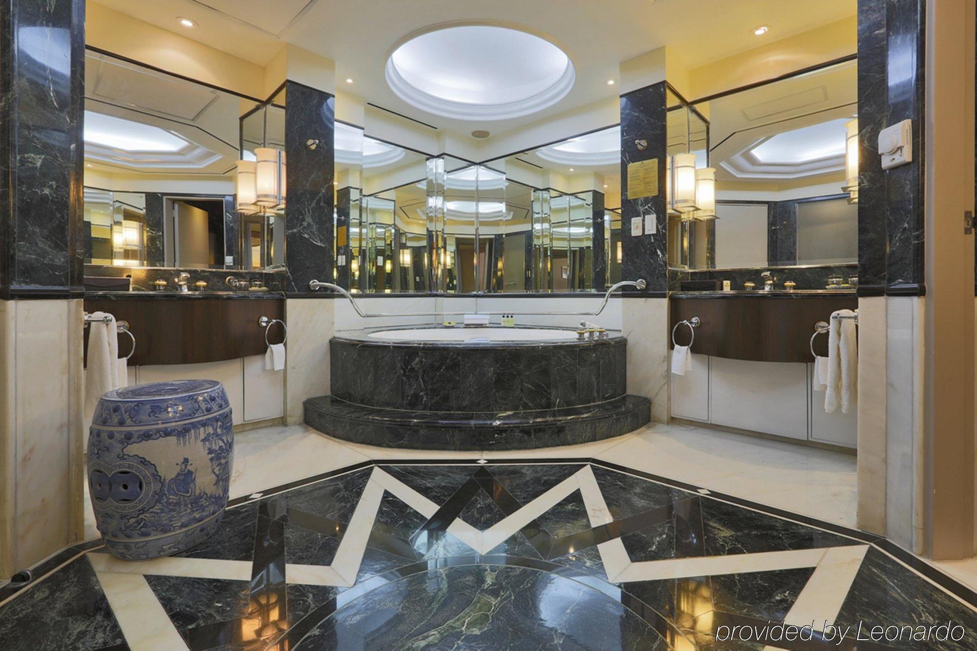 מלון סן פדרו מקאטי Intercontinental Manila מראה חיצוני תמונה