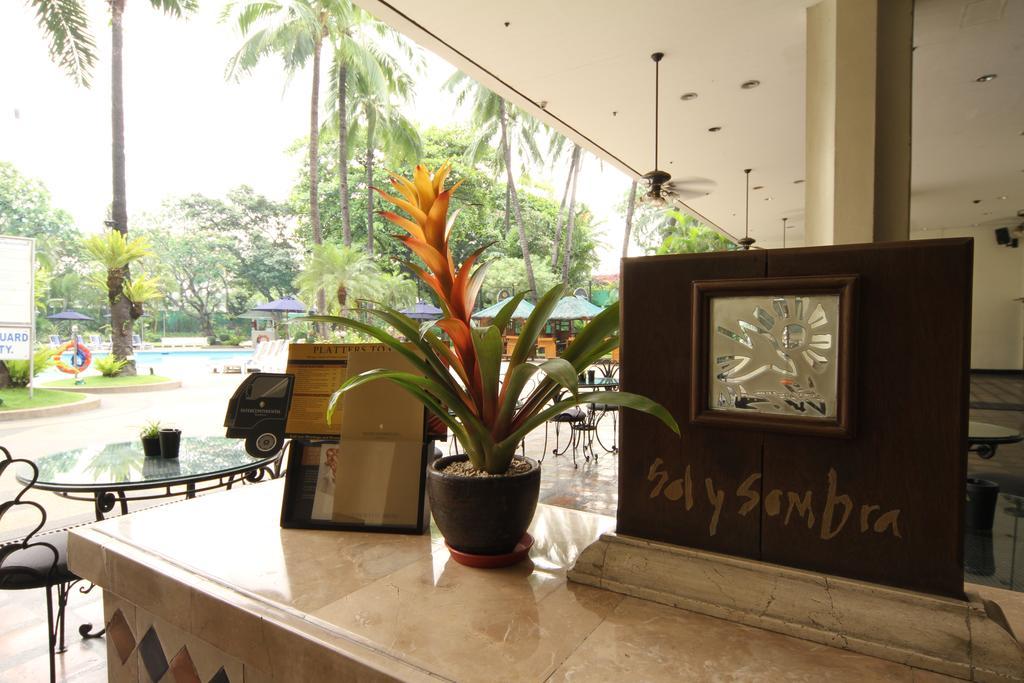 מלון סן פדרו מקאטי Intercontinental Manila מראה חיצוני תמונה